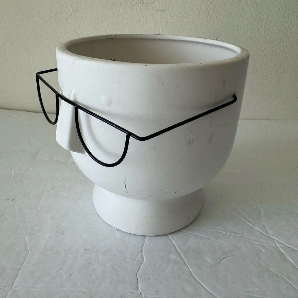 Face with glasses 6in ceramic planter white